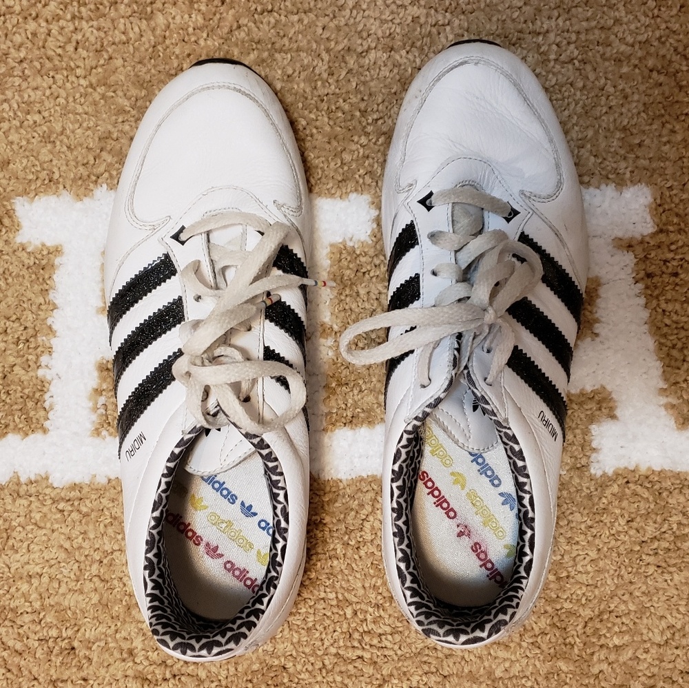 Women ADIDAS Shoes GOOD CONDITION